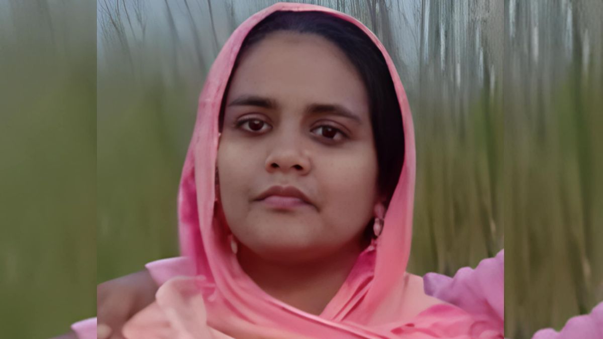 মাইলস্টোনে বিমান বিধ্বস্ত : ভোলায় আয়া মাসুমার দাফন সম্পন্ন